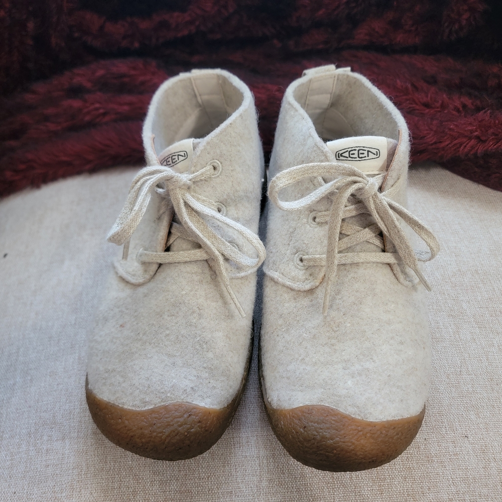 Keen Women's Cream and Brown Sneakers